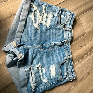 American Eagle stretch jean shorts.